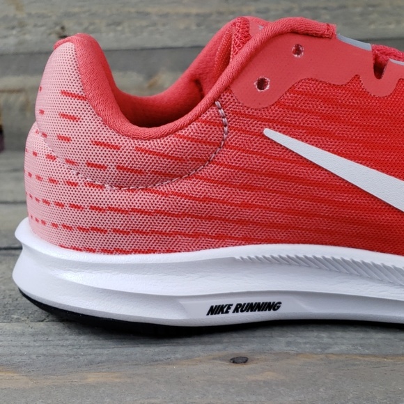 New Nike Women's Downshifter 8 Running Shoe sz 8 - Picture 7 of 8